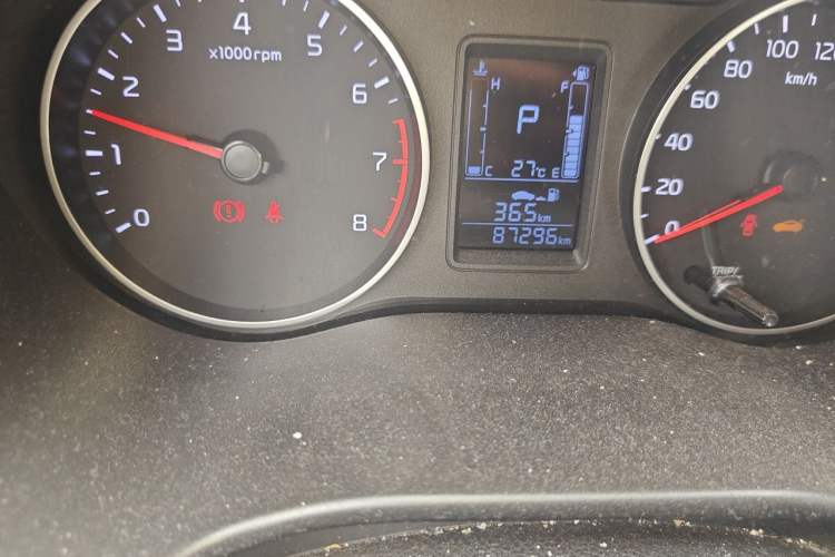 Used Kia Pegas 2019 1.4L Automatic Value Edition National VI Standard Odometer Close Up