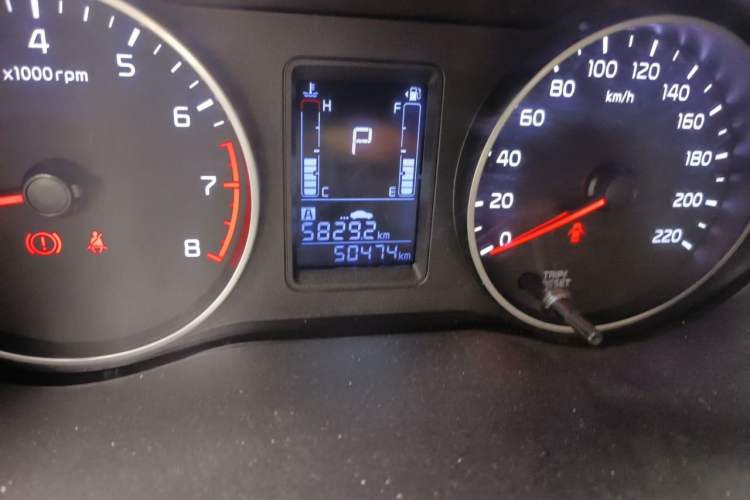 Used Kia Pegas 2019 1.4L Automatic Value Edition National VI Standard Odometer Close Up