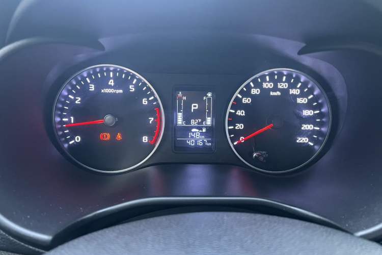 Used Kia Pegas 2019 1.4L Automatic Value Edition National VI Standard Odometer Close Up