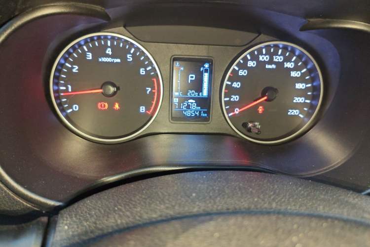 Used Kia Pegas 2019 1.4L Automatic Value Edition National VI Standard Odometer Close Up