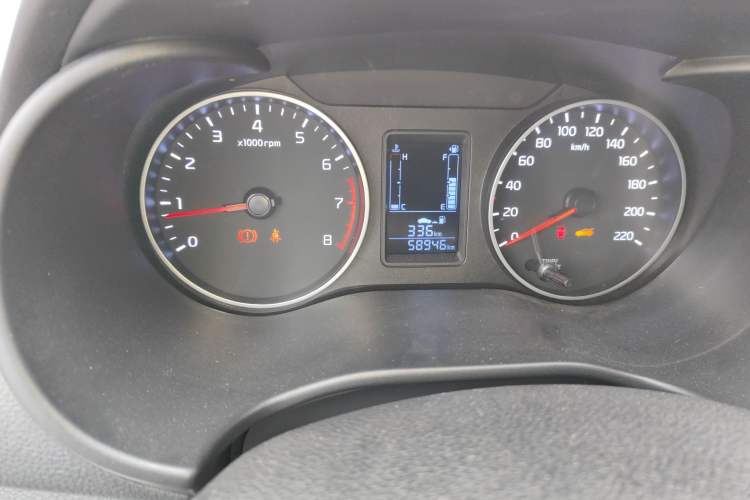 Used Kia Pegas 2019 1.4L Manual Value Edition National VI Standard Odometer Close Up