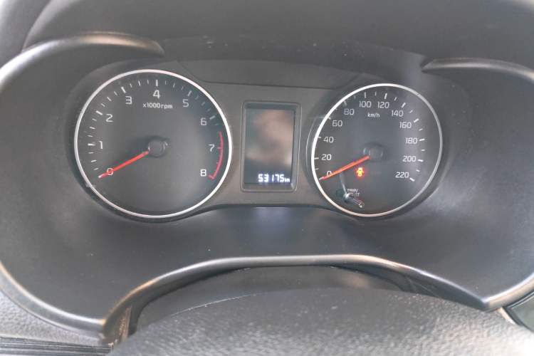 Used Kia Pegas 2019 1.4L Automatic Value Edition National VI Standard Odometer Close Up