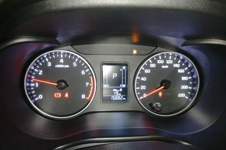 Used Kia Pegas 2019 1.4L Automatic Value Edition National VI Standard Odometer Close Up