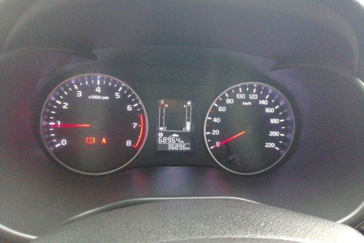 Used Kia Pegas 2019 1.4L Manual Value Edition National VI Standard Odometer Close Up