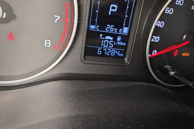 Used Kia Pegas 2019 1.4L Automatic Value Edition National VI Standard Odometer Close Up