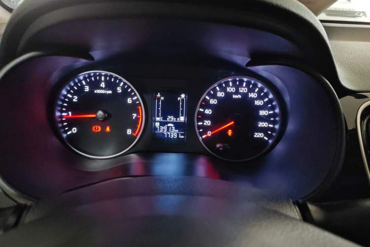 Used Kia Pegas 2019 1.4L Manual Value Edition National VI Standard Odometer Close Up