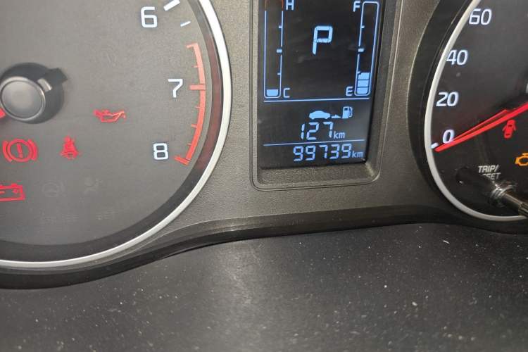 Used Kia Pegas 2019 1.4L Automatic Value Edition National VI Standard Odometer Close Up