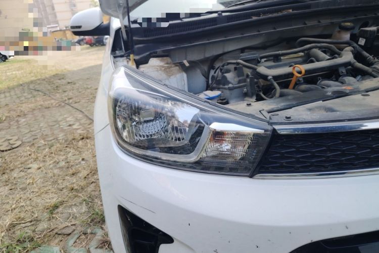 Used Kia Pegas 2019 1.4L Manual Value Edition National VI Standard Right Front Headlight