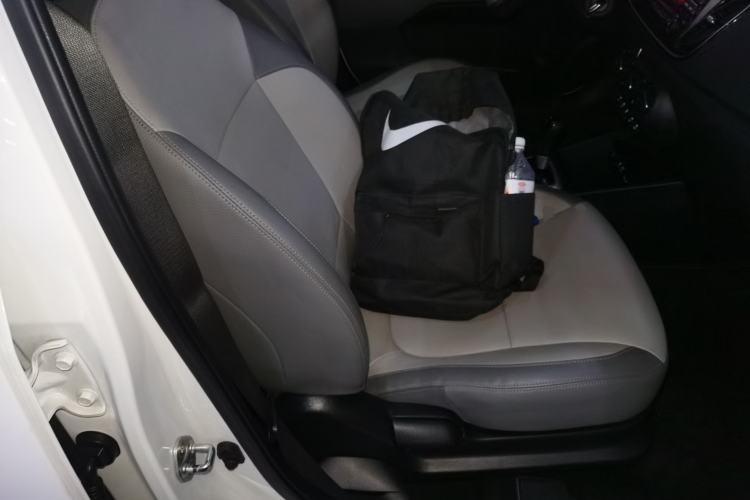 Used Kia Pegas 2019 1.4L Automatic Value Edition National VI Standard Right Front Seat