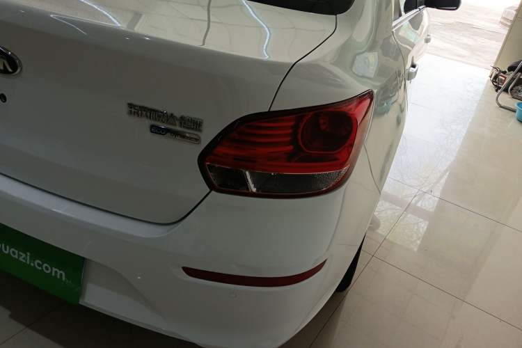 Used Kia Pegas 2019 1.4L Automatic Value Edition National VI Standard Right Rear Taillight