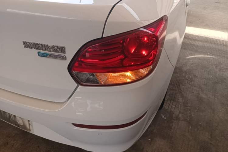 Used Kia Pegas 2019 1.4L Manual Value Edition National VI Standard Right Rear Taillight