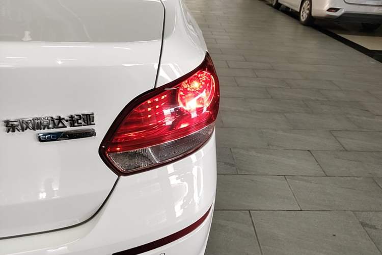 Used Kia Pegas 2019 1.4L Manual Value Edition National VI Standard Right Rear Taillight