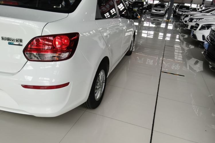 Used Kia Pegas 2019 1.4L Automatic Value Edition National VI Standard Right Rear Taillight