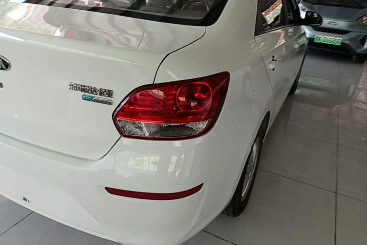 Used Kia Pegas 2019 1.4L Automatic Value Edition National VI Standard Right Rear Taillight