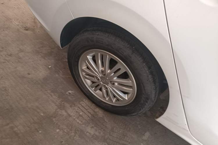 Used Kia Pegas 2019 1.4L Manual Value Edition National VI Standard Right Rear Wheel Hub