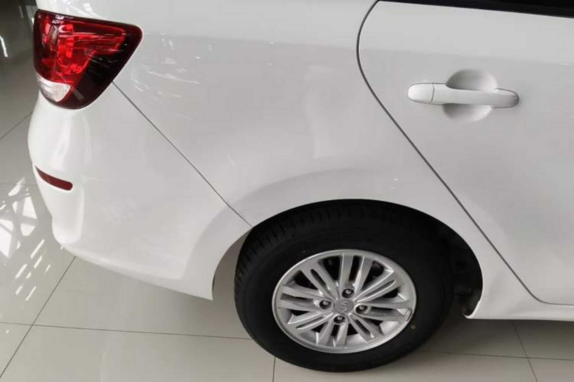 Used Kia Pegas 2019 1.4L Automatic Value Edition National VI Standard Right Rear Wheel Hub