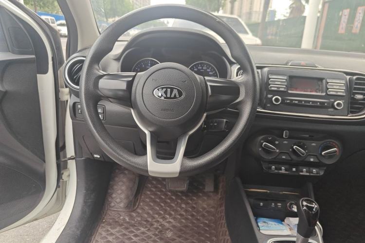 Used Kia Pegas 2019 1.4L Automatic Value Edition National VI Standard Steering Wheel
