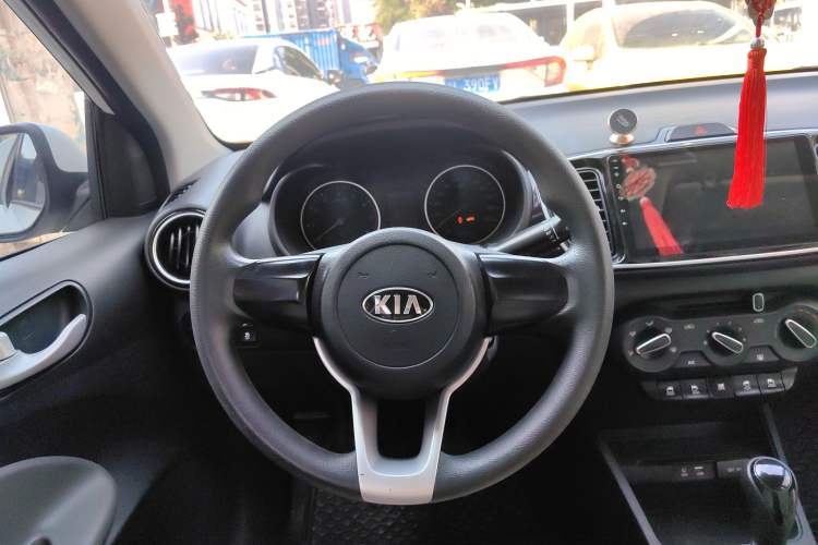Used Kia Pegas 2019 1.4L Automatic Value Edition National VI Standard Steering Wheel