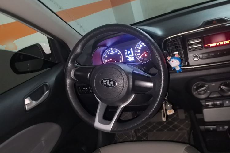 Used Kia Pegas 2019 1.4L Automatic Value Edition National VI Standard Steering Wheel