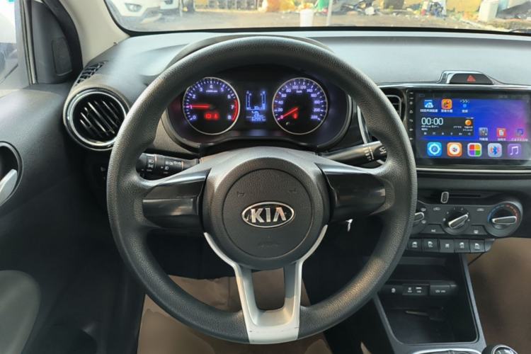 Used Kia Pegas 2019 1.4L Manual Value Edition National VI Standard Steering Wheel