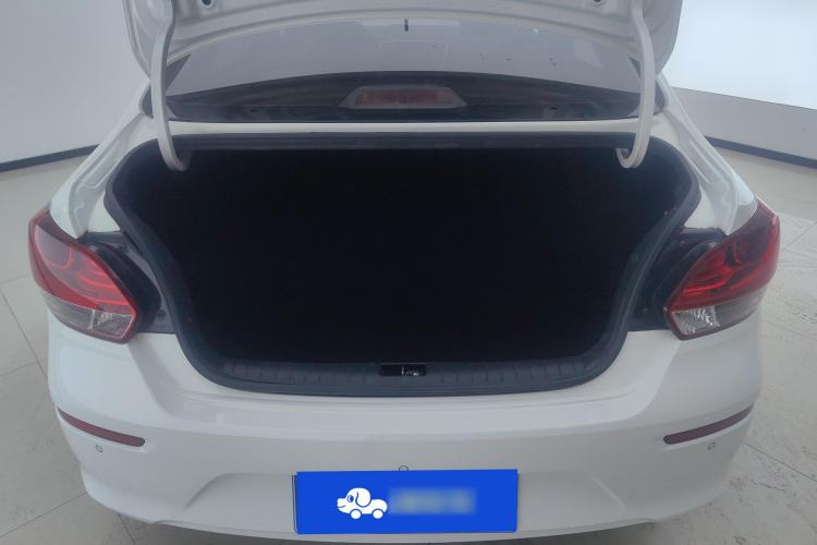 Used Kia Pegas 2019 1.4L Manual Value Edition National VI Standard Trunk