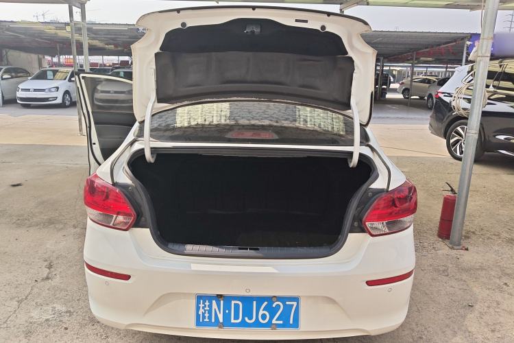 Used Kia Pegas 2019 1.4L Manual Value Edition National VI Standard Trunk