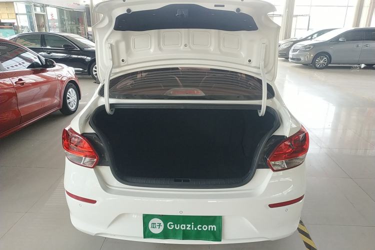 Used Kia Pegas 2019 1.4L Manual Value Edition National VI Standard Trunk
