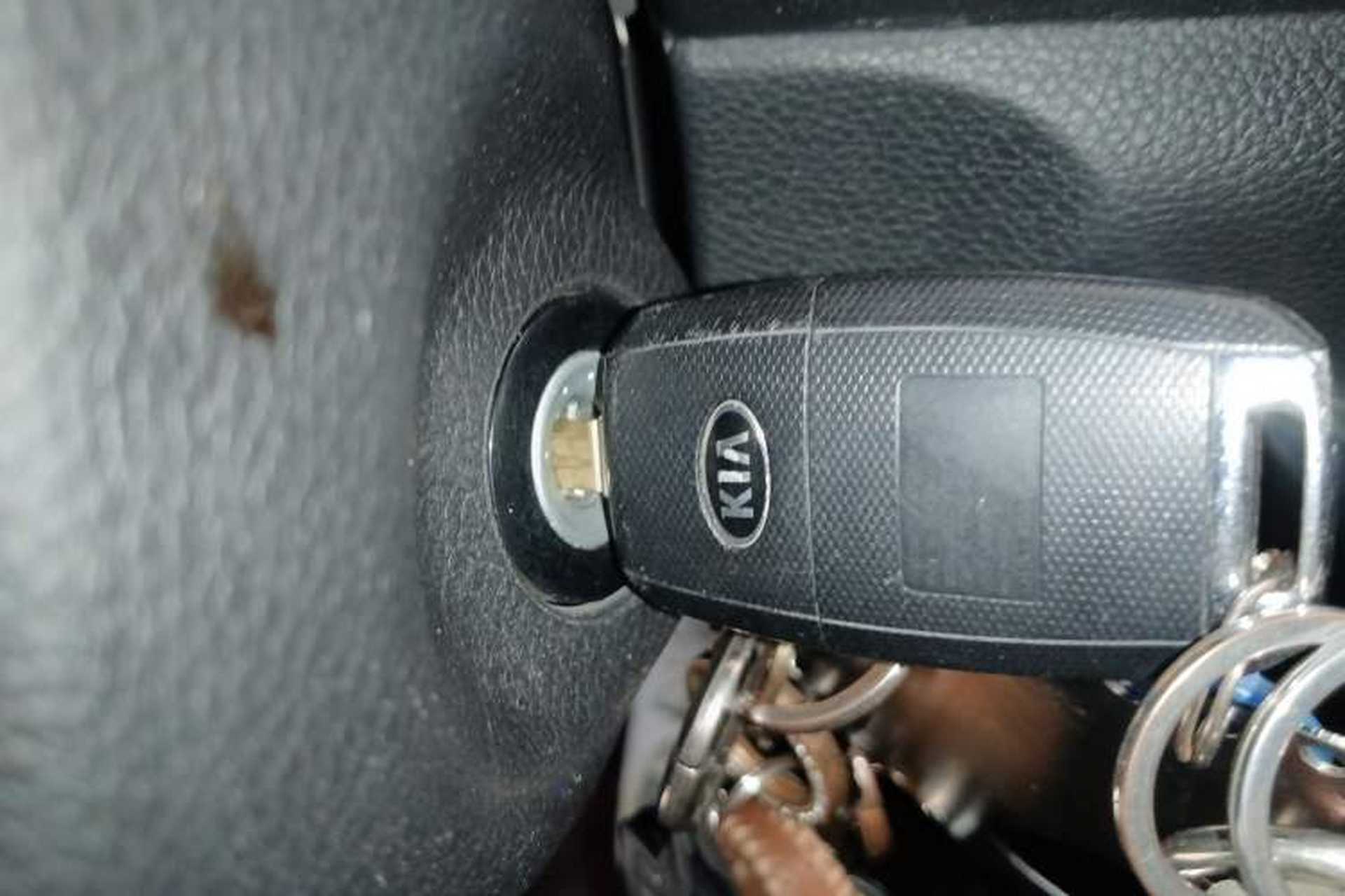 Used Kia Pegas 2019 1.4L Automatic Value Edition National VI Standard Vehicle Key