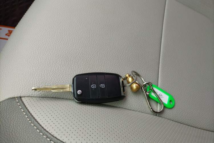 Used Kia Pegas 2019 1.4L Automatic Value Edition National VI Standard Vehicle Key