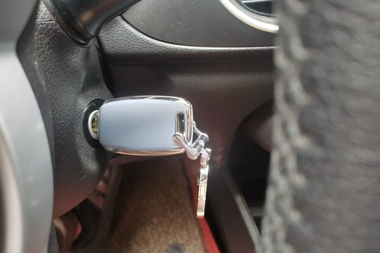 Used Kia Pegas 2019 1.4L Automatic Value Edition National VI Standard Vehicle Key