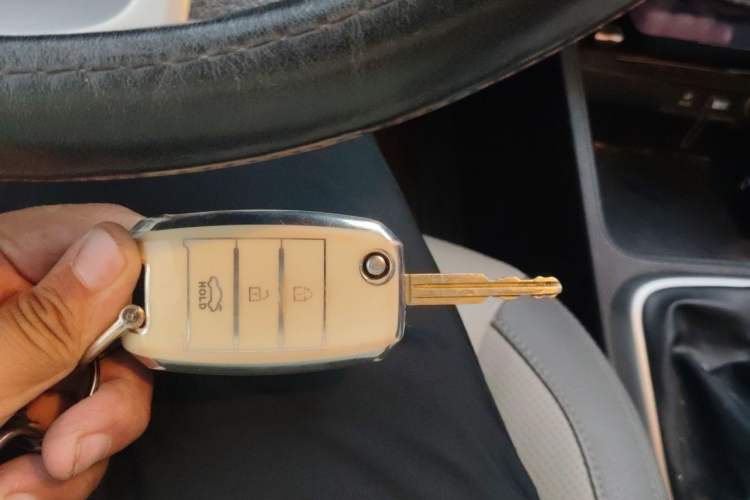 Used Kia Pegas 2019 1.4L Manual Value Edition National VI Standard Vehicle Key