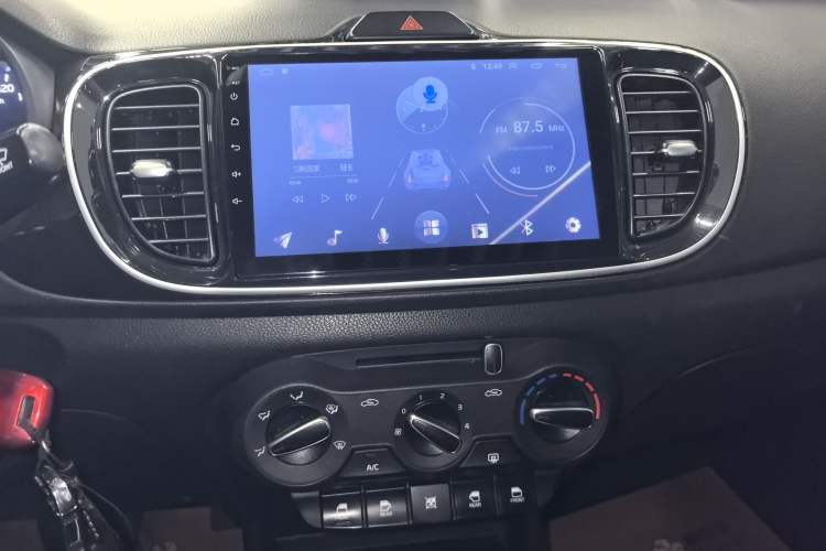 Used Kia Pegas 2020 Revised Version 1.4L Automatic Comfortable with Sunroof Audio And AC Panel