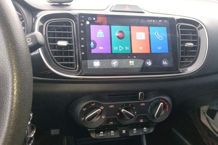 Used Kia Pegas 2020 1.4L Automatic Comfort Version with Sunroof Audio And AC Panel
