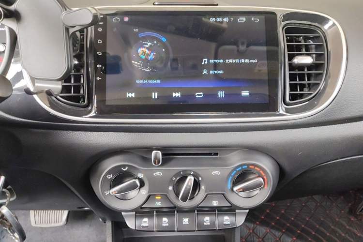 Used Kia Pegas 2020 Revised Version 1.4L Automatic Comfortable with Sunroof Audio And AC Panel