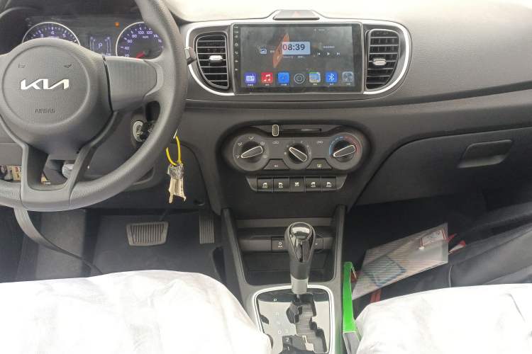 Used Kia Pegas 2020 Revised Version 1.4L Automatic Comfortable with Sunroof Audio And AC Panel