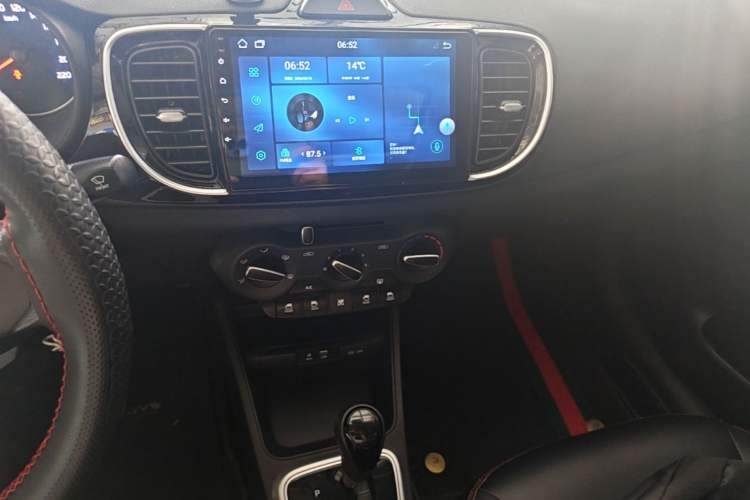 Used Kia Pegas 2020 Revised Version 1.4L Automatic Comfortable with Sunroof Audio And AC Panel