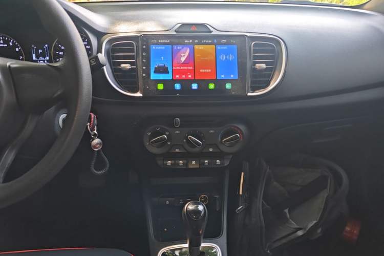 Used Kia Pegas 2020 1.4L Automatic Comfort Version with Sunroof Audio And AC Panel