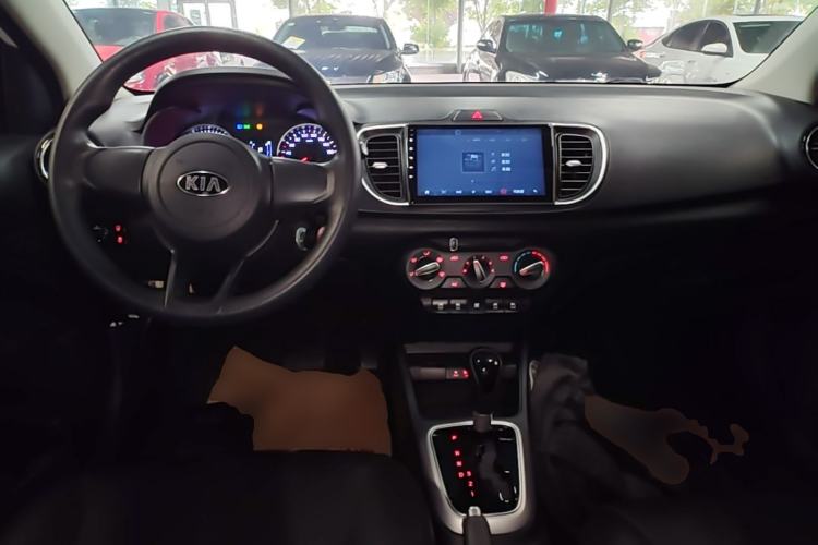Used Kia Pegas 2020 Revised Version 1.4L Automatic Comfortable with Sunroof Center Console