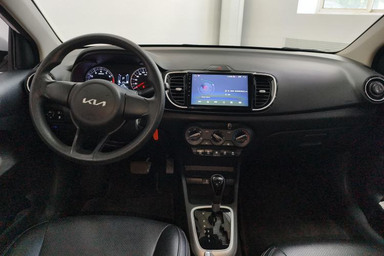 Used Kia Pegas 2020 Revised Version 1.4L Automatic Comfortable with Sunroof Center Console