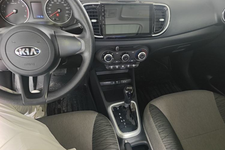 Used Kia Pegas 2020 Revised Version 1.4L Automatic Comfortable with Sunroof Center Console