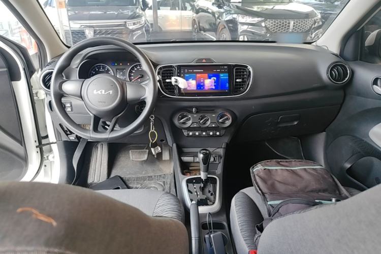 Used Kia Pegas 2020 Revised Version 1.4L Automatic Comfortable with Sunroof Center Console