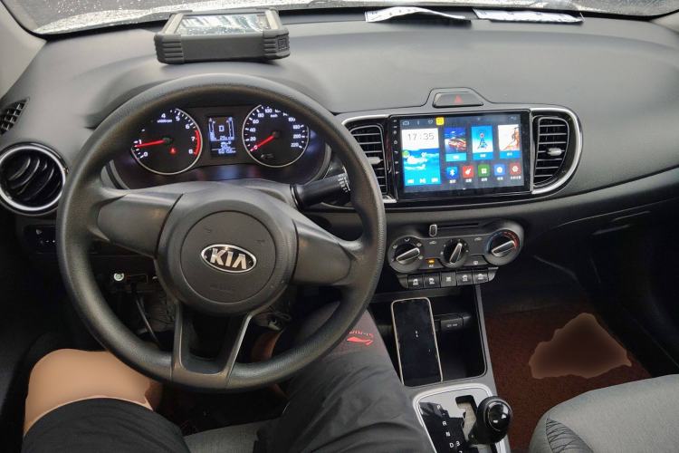 Used Kia Pegas 2020 Revised Version 1.4L Automatic Comfortable with Sunroof Center Console