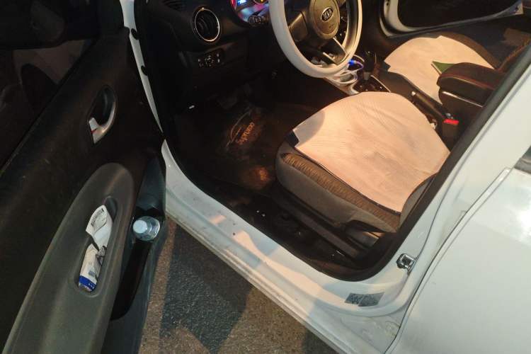 Used Kia Pegas 2020 1.4L Automatic Comfort Version with Sunroof Driver Seat