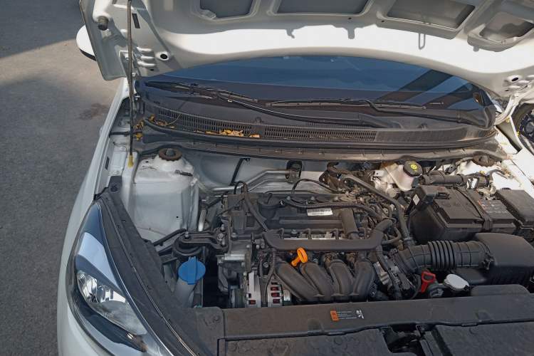 Used Kia Pegas 2020 Revised Version 1.4L Automatic Comfortable with Sunroof Engine Bay Right
