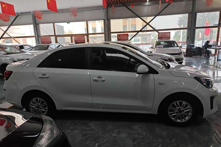 Used Kia Pegas 2020 Revised Version 1.4L Automatic Comfortable with Sunroof Exterior 2