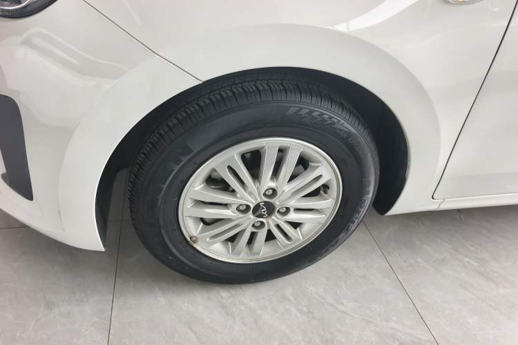 Used Kia Pegas 2020 Revised Version 1.4L Automatic Comfortable with Sunroof Exterior 4