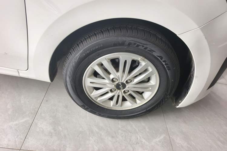 Used Kia Pegas 2020 Revised Version 1.4L Automatic Comfortable with Sunroof Exterior 5