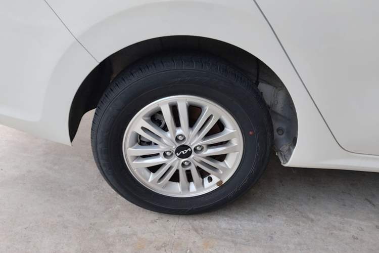 Used Kia Pegas 2020 Revised Version 1.4L Automatic Comfortable with Sunroof Exterior 5