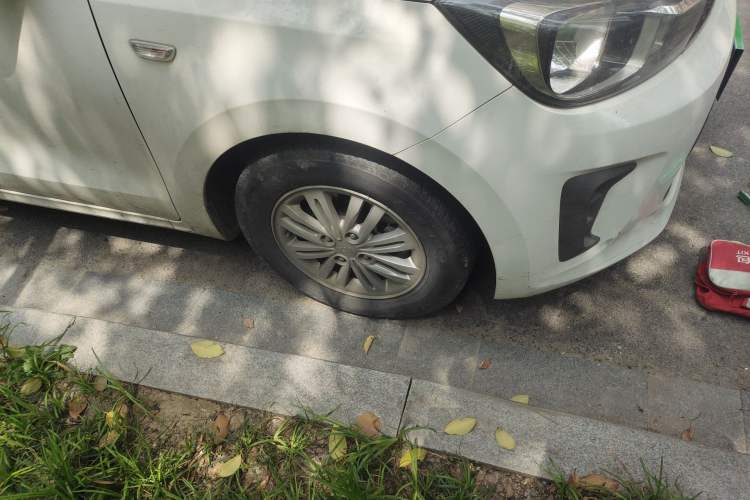 Used Kia Pegas 2020 1.4L Automatic Comfort Version with Sunroof Exterior 7