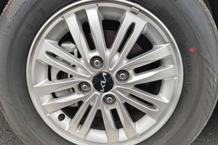 Used Kia Pegas 2020 Revised Version 1.4L Automatic Comfortable with Sunroof Exterior 8